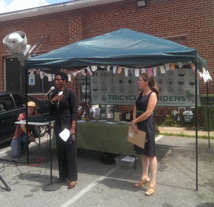 Councilwoman Cynthia Newbille and Tricycle Gardens' Director offer welcome remarks at the launch of Fine Foods participation in the Healthy Corner Store Initiative. 