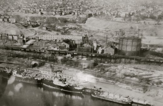 An undated photo of the Fulton Gas Works and Chimborazo from the special collections at the Library of Virginia.